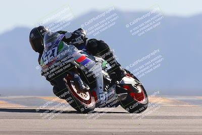 media/Jan-18-2024-Racers Edge (Thu) [[008952c709]]/B Group/Session 3 (Turn 9)/